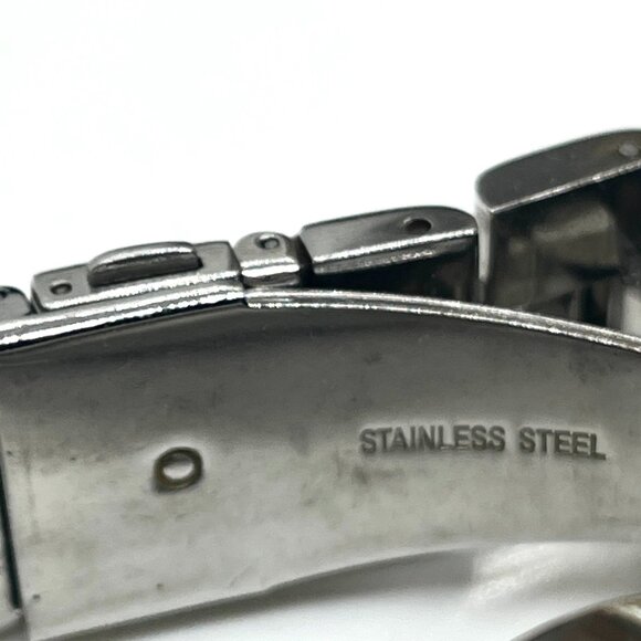 MARC JACOBS MBM3104 Stainless Steel Crystal Bezel Chronograph Watch Silver AS IS - Picture 13 of 13